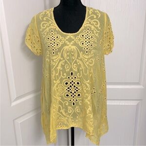 Johnny Was muted custard yellow silk top size L like new